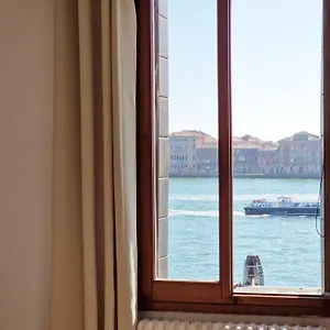 https://silk-road.hotelslidodijesolo.com